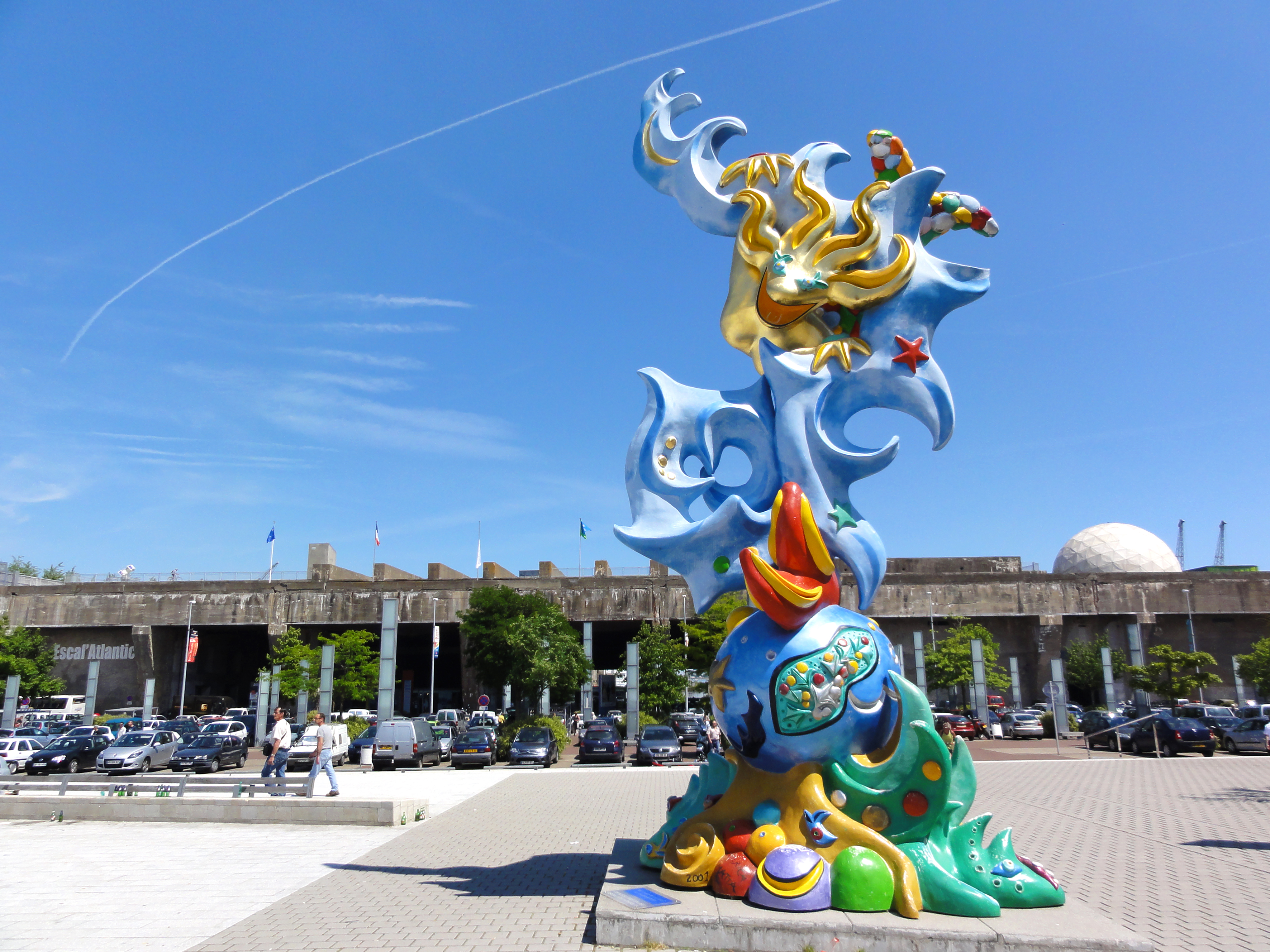 Statue de la Sirene de fédérica mata sur la place de l'Amérique latine