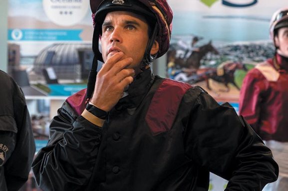 jockey-hippodrome-pornichet-sinon_magazine